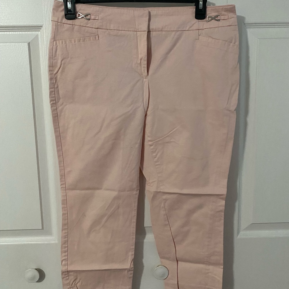 New York & Co 7th Avenue Suiting Collection crop pants with pockets